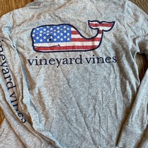 Vineyard Vines hoodie shirt 🐳🇺🇸